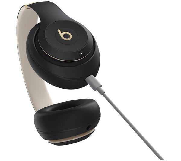 Beats Studio Pro Wireless Noise Cancelling Over-the-Ear Headphones Beats Studio Pro Wireless Noise Cancelling Over-the-Ear Headphones